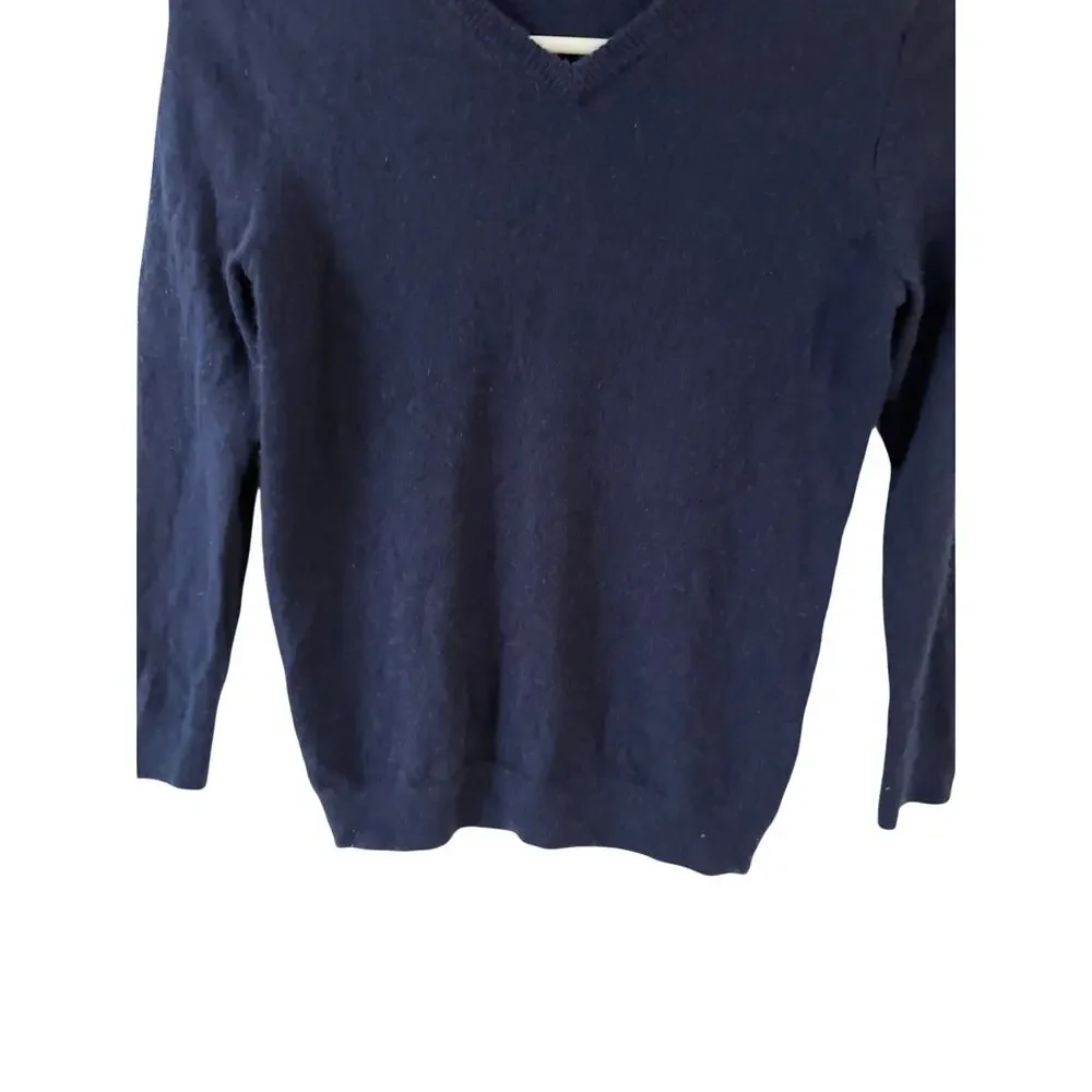 Quince Girls Size 10 100% Cashmere Navy Blue V-Neck Sweater